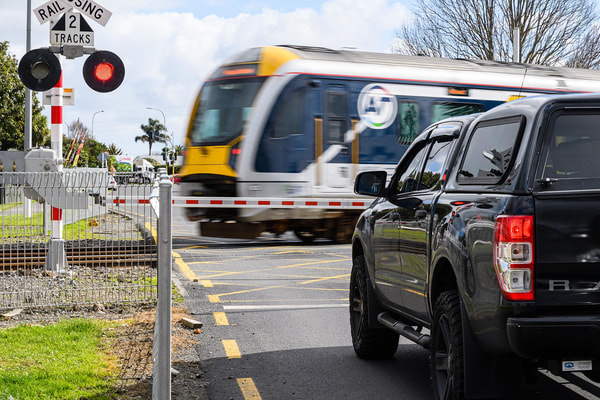 Surge in motorists risking their safety on level crossings
